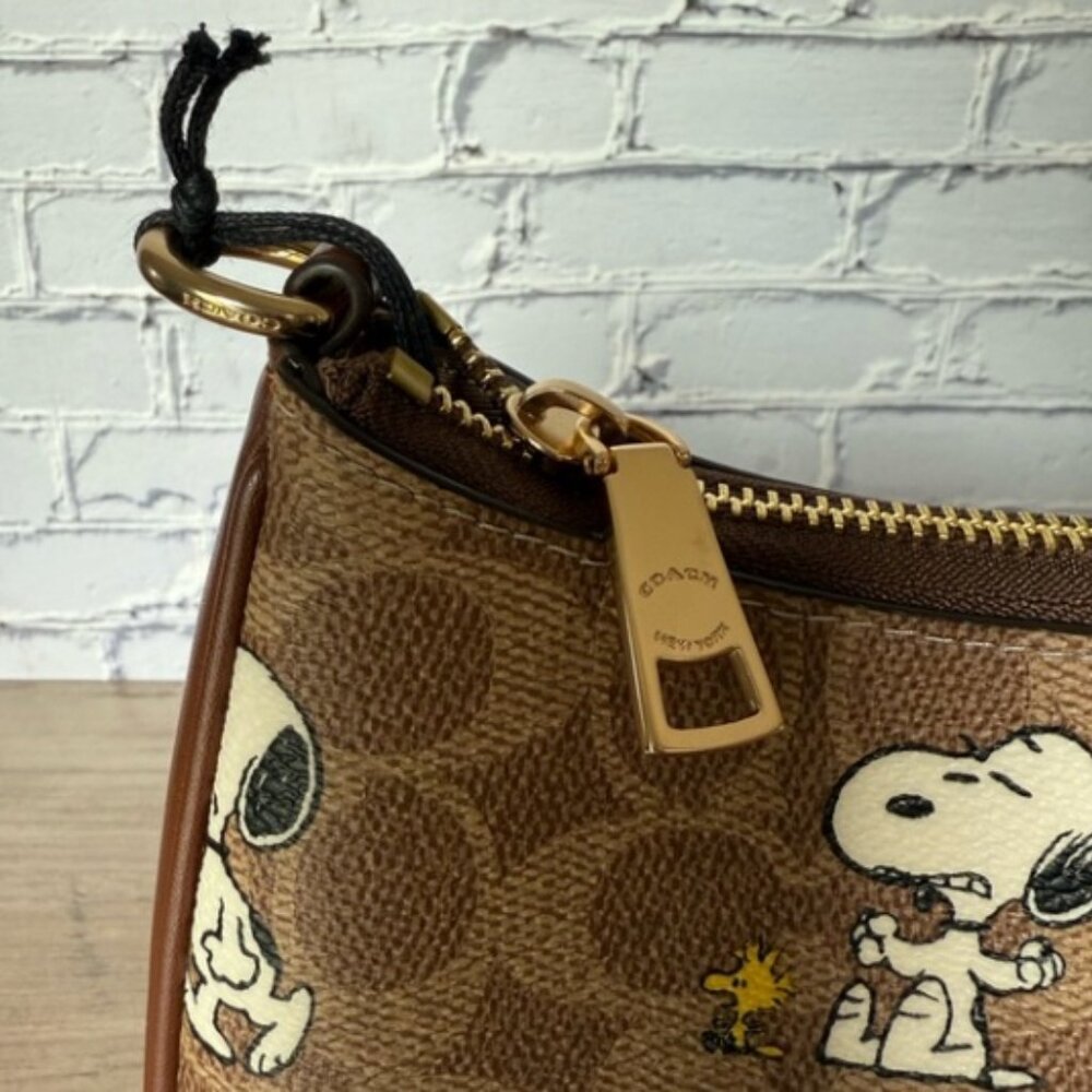 Coach Playful Peanuts Shoulder Bag - Picture 3 of 7
